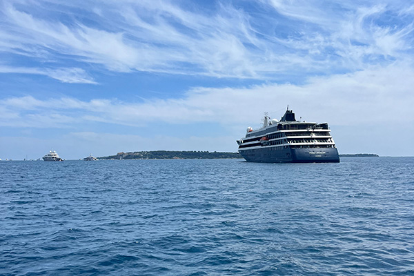 World Traveller in Cannes - Tender to and from Cannes